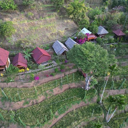 Hotel Rinjani Mountain Garden Bayan Exterior foto